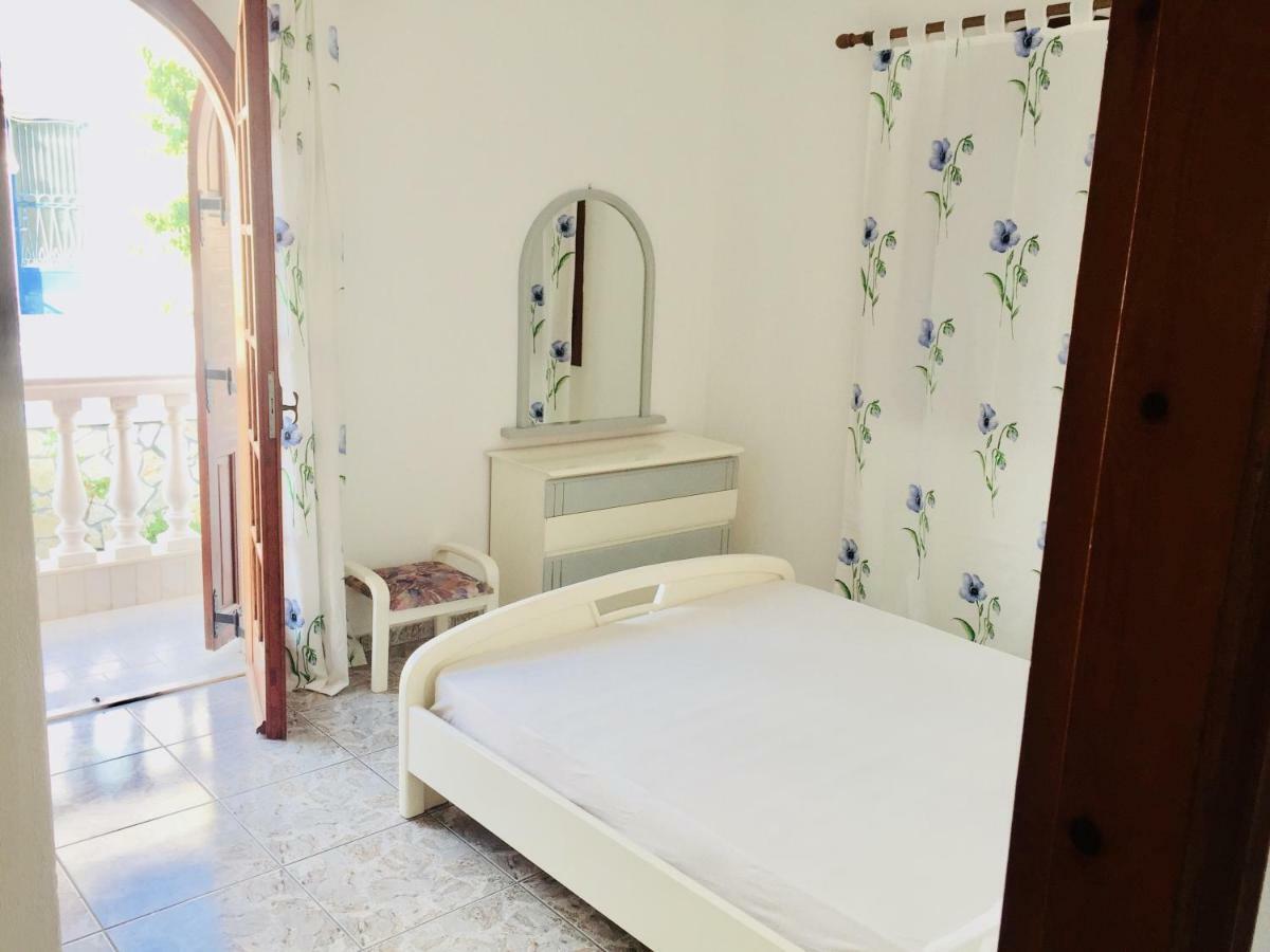 Seaside Apartment Koróni Екстериор снимка