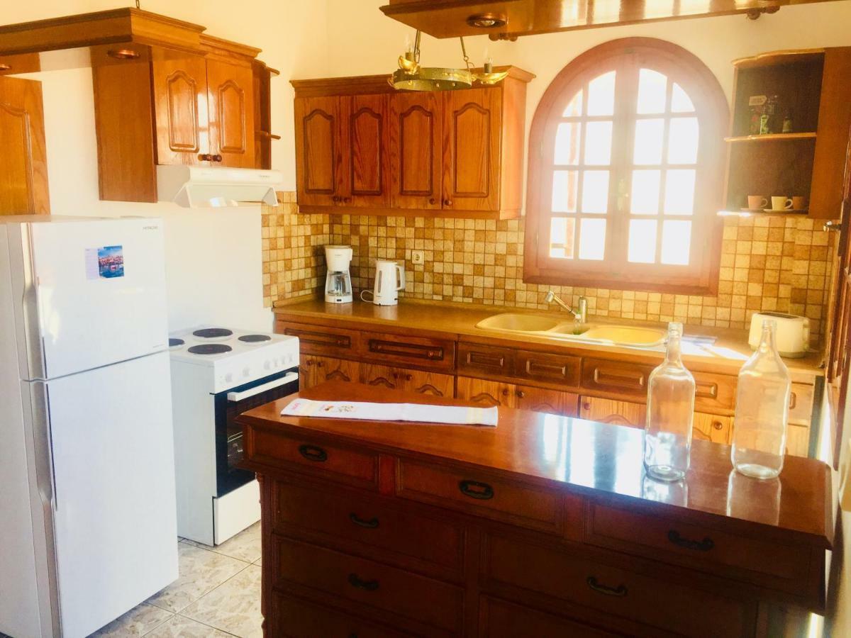 Seaside Apartment Koróni Екстериор снимка